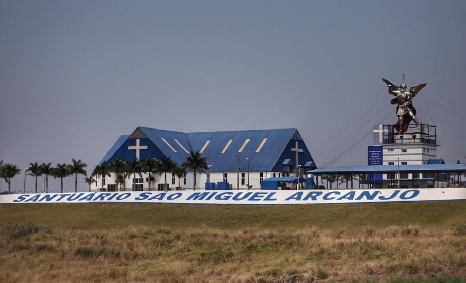 Turismo religioso impulsiona empreendimento hoteleiro em Bandeirantes