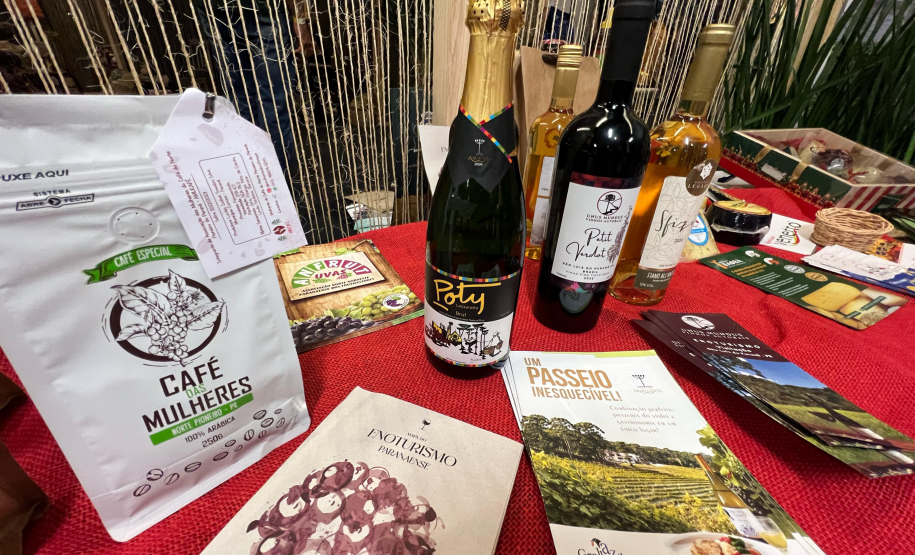 Paraná apresenta cultura, gastronomia e natureza do estado no Salão Nacional do Turismo