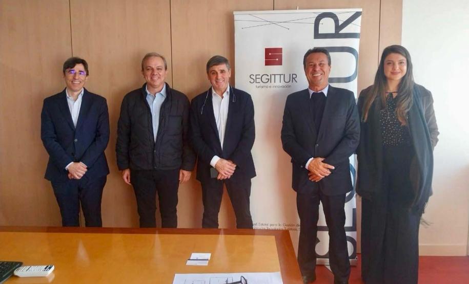 Governo do Estado estreita relações com empresas espanholas ligadas ao turismo