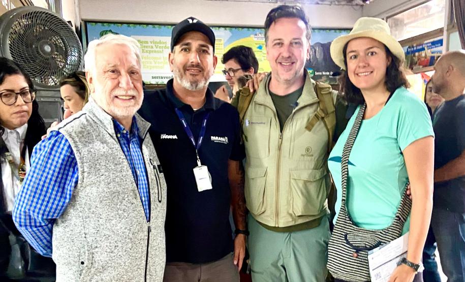 Paraná vira cenário de série espanhola que divulga cenários paradisíacos