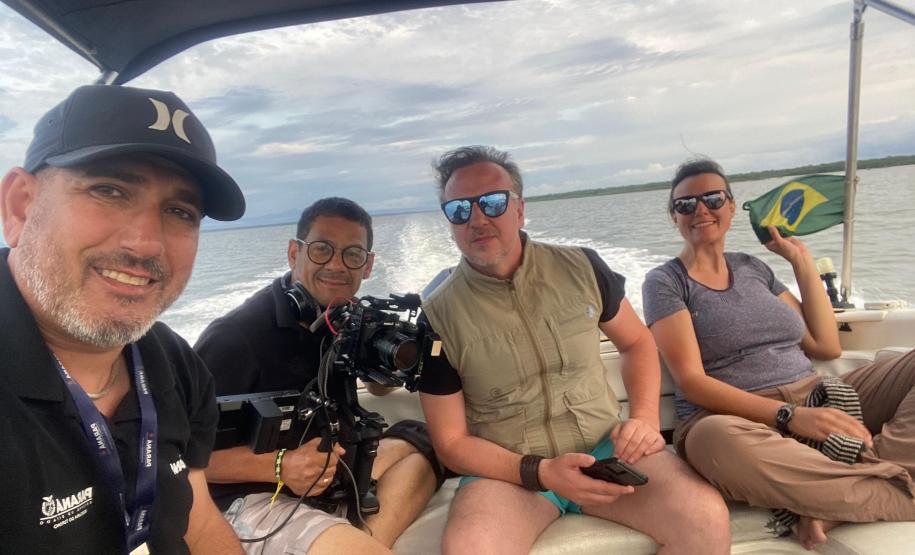 Paraná vira cenário de série espanhola que divulga cenários paradisíacos