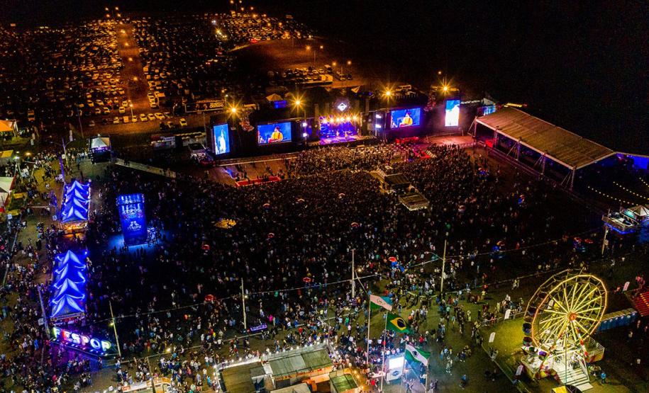 Agenda turística de maio tem Expoingá, blues em Antonina e festas do pinhão e cachaça