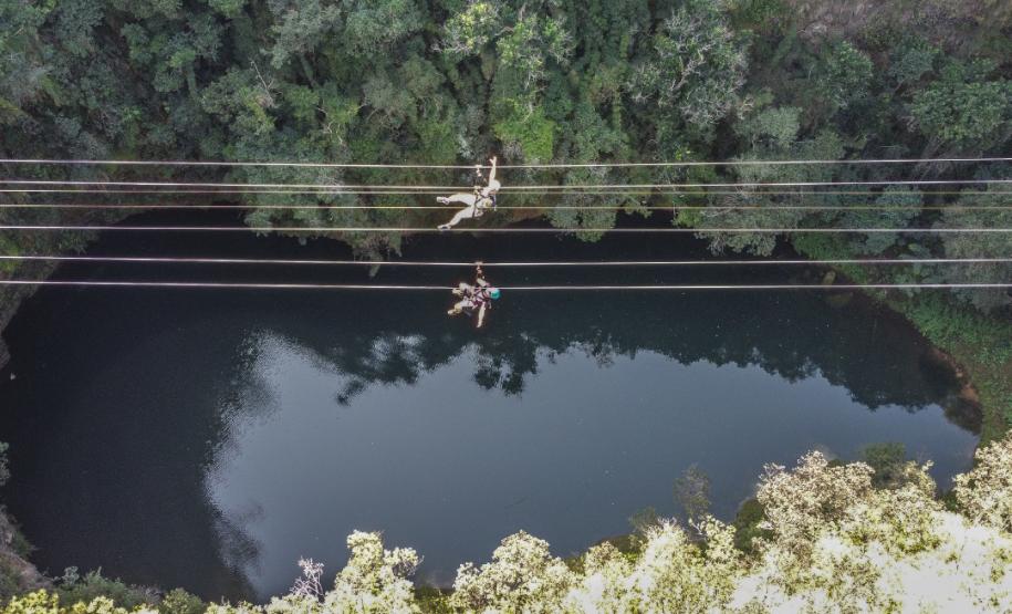 Junho Vermelho: doadores de sangue ganham passeio de tirolesa no Parque de Vila Velha