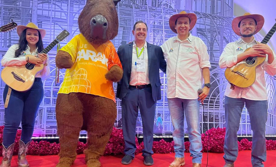 Paraná levou ao Salão Nacional do Turismo experiências com lavanda e mergulho virtual