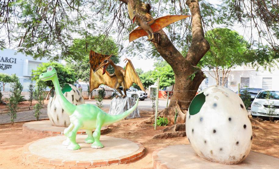 Notícia - Vale dos Dinossauros: Cruzeiro do Oeste recebe título que reforça turismo científico