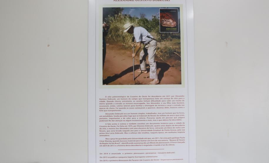 Notícia - Vale dos Dinossauros: Cruzeiro do Oeste recebe título que reforça turismo científico