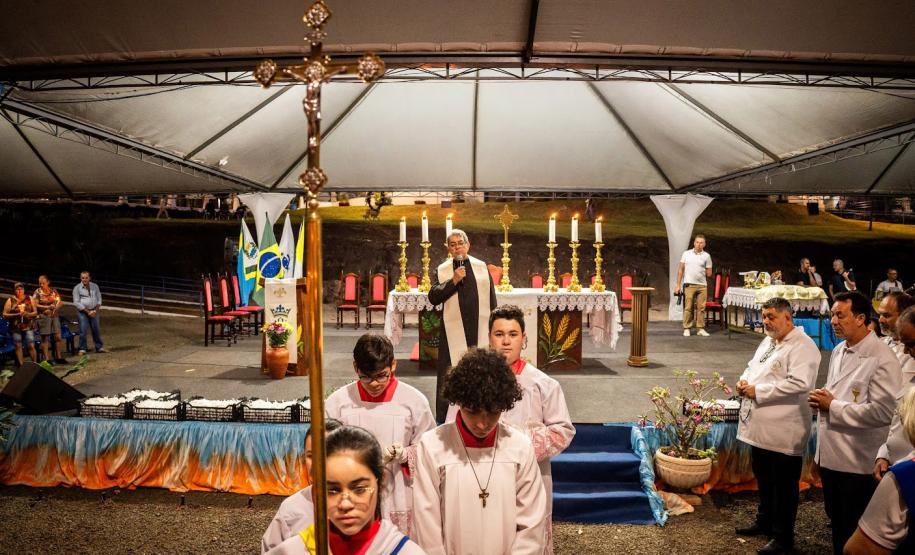Notícia - Dia da Padroeira: eventos religiosos reforçam movimento turístico no Paraná em outubro