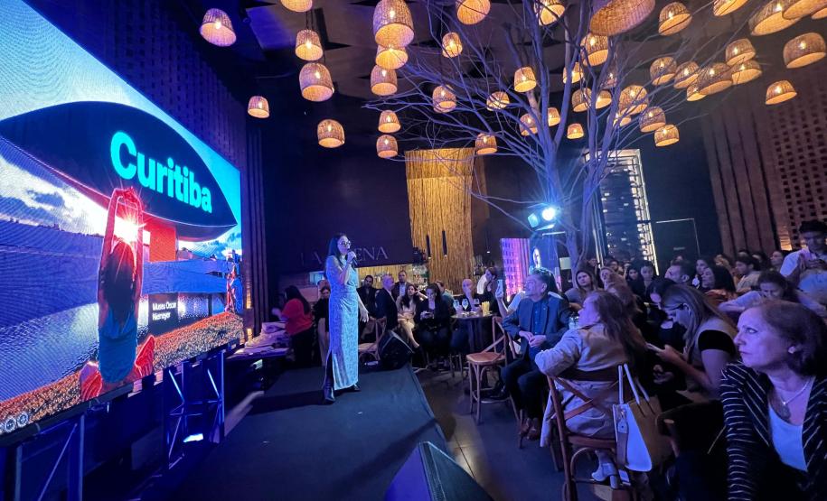 Viaje Paraná promove no Paraguai voo Curitiba-Assunção que começa a operar em dezembro