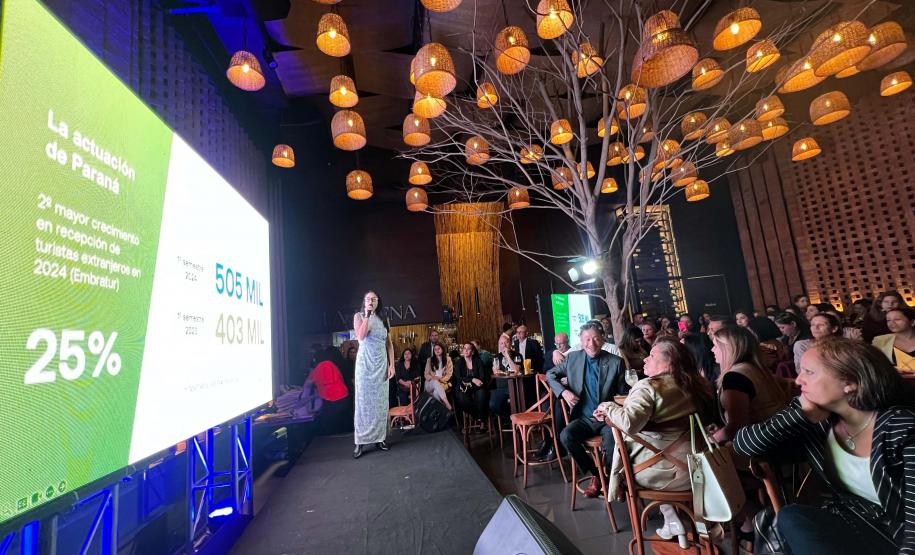 Viaje Paraná promove no Paraguai voo Curitiba-Assunção que começa a operar em dezembro