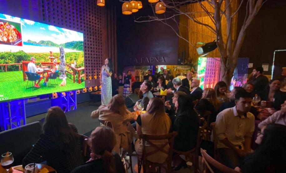 Viaje Paraná promove no Paraguai voo Curitiba-Assunção que começa a operar em dezembro