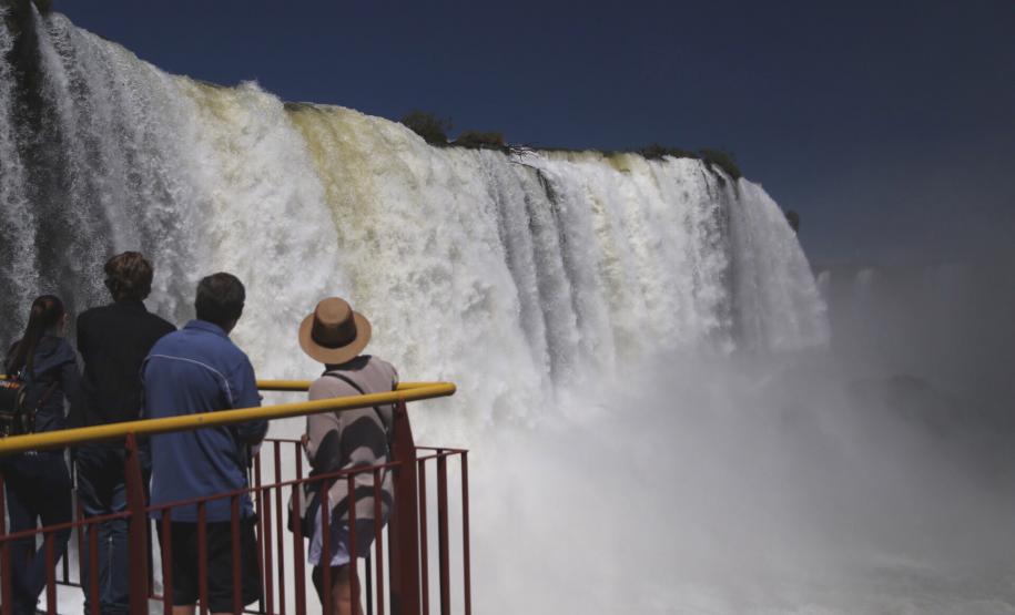 Com apoio do Estado, evento fortalece atrativos de Foz do Iguaçu para agentes de viagens