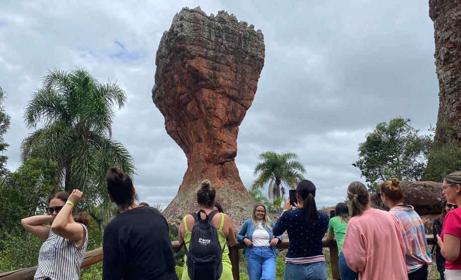 Notícia - Dois parques do Paraná estão entre os dez melhores do Brasil, conforme avaliações de plataforma