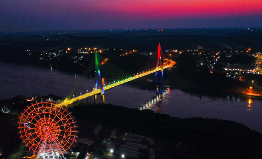 Notícia - PIB do turismo atinge R$ 12 bilhões no Paraná; Ipardes lista cidades conectadas ao setor