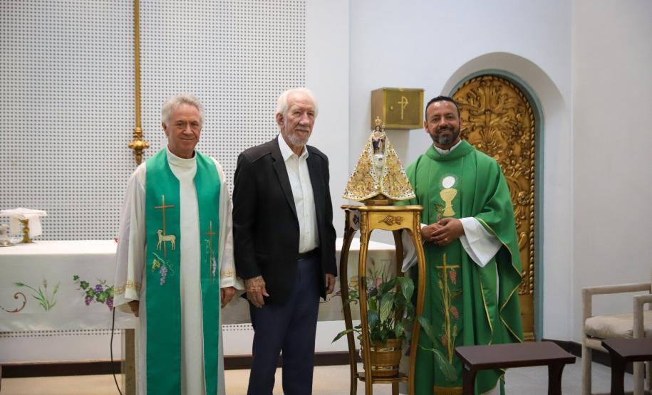 Notícia - Imagem peregrina de Nossa Senhora do Rocio visita Palácio Iguaçu e dá início às comemorações da padroeira do Paraná