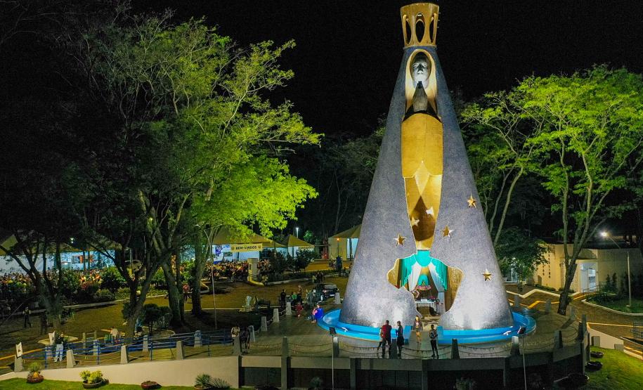 Notícia - Dia da Padroeira: eventos religiosos reforçam movimento turístico no Paraná em outubro