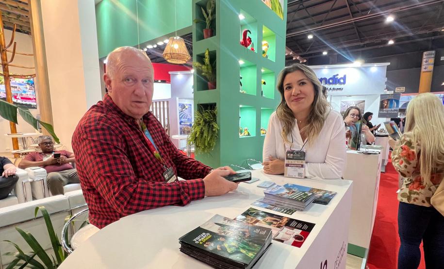 Notícia - Negócios e barreado: Paraná apresenta atrativos turísticos em feira na Argentina