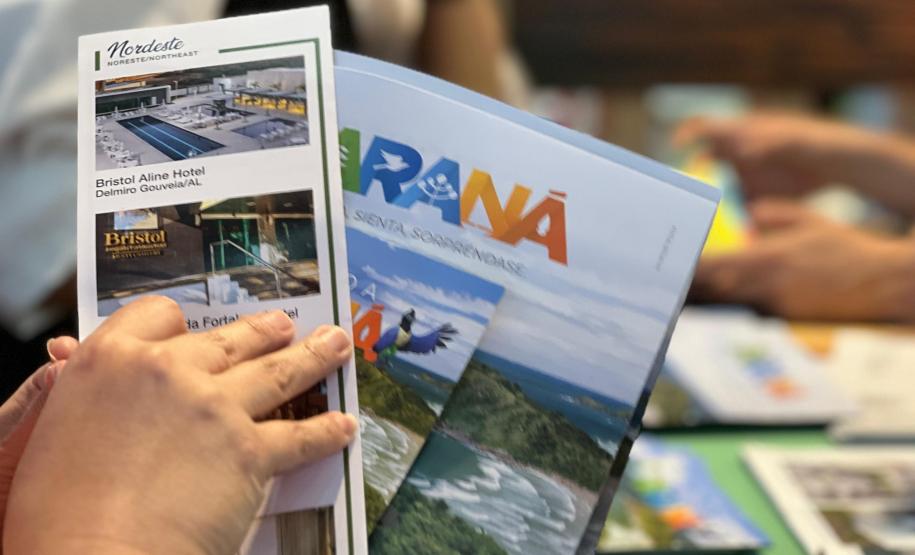 Notícia - Negócios e barreado: Paraná apresenta atrativos turísticos em feira na Argentina