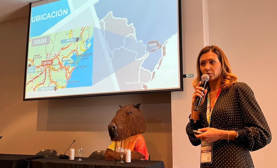 Notícia - Negócios e barreado: Paraná apresenta atrativos turísticos em feira na Argentina