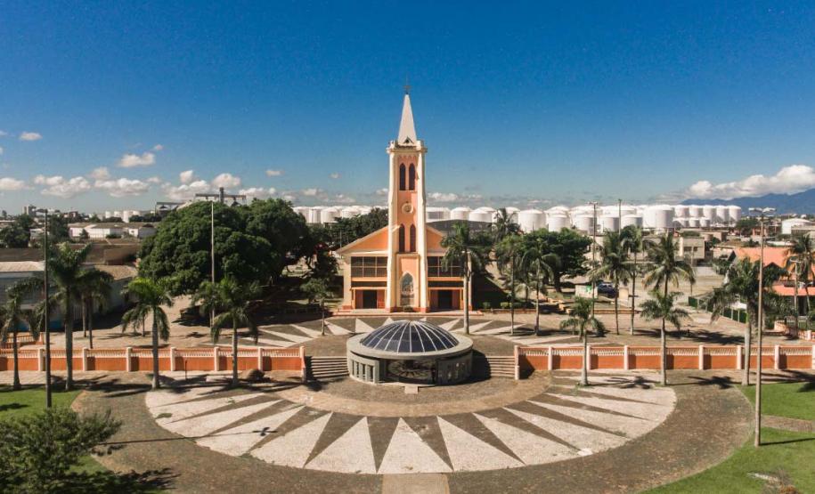 Nossa Senhora do Rocio e festas religiosas movimentam o turismo paranaense neste mês