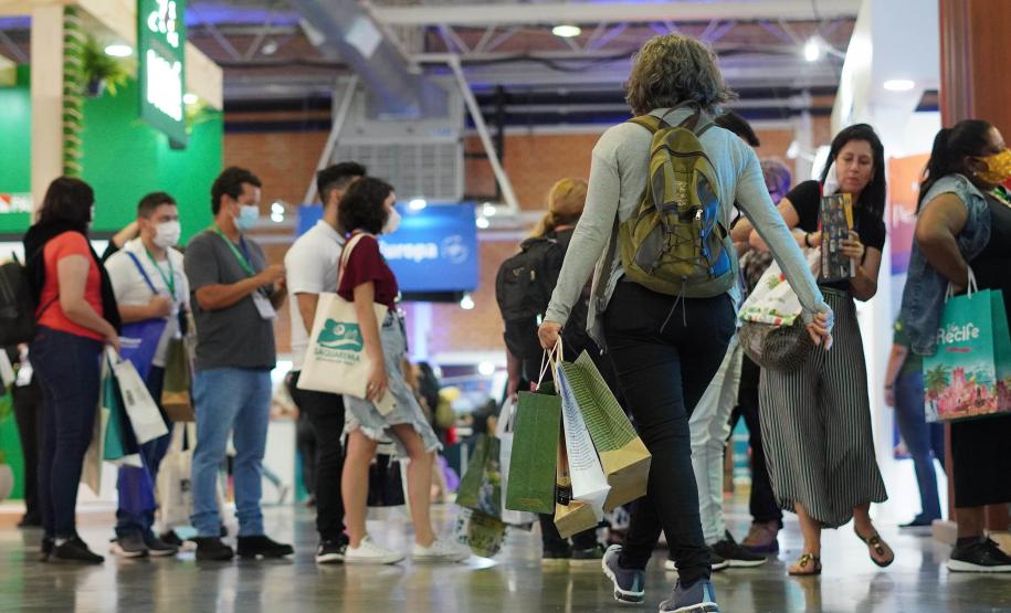 Notícia - Paraná leva expositores, atrativos e experiências à feira de turismo em Gramado