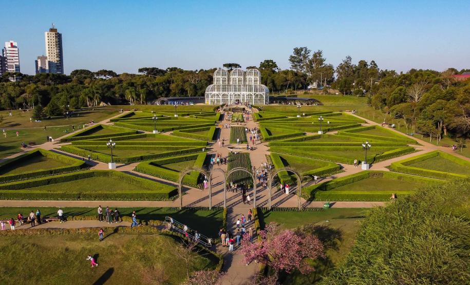 Notícia - Lonely Planet coloca Curitiba entre as 10 melhores cidades do mundo para visitar em 2025