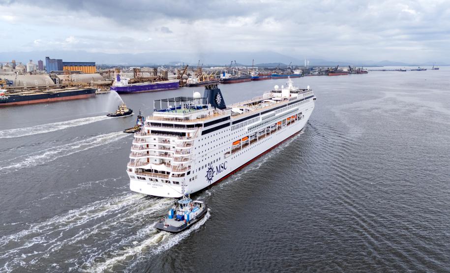 Notícia - Com expectativa de atrair 15 mil turistas, Paranaguá inicia temporada 24/25 de cruzeiros