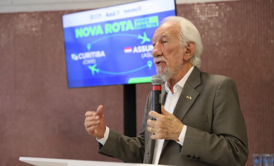 Primeiro voo direto do Paraguai desembarca lotado no Aeroporto Afonso Pena