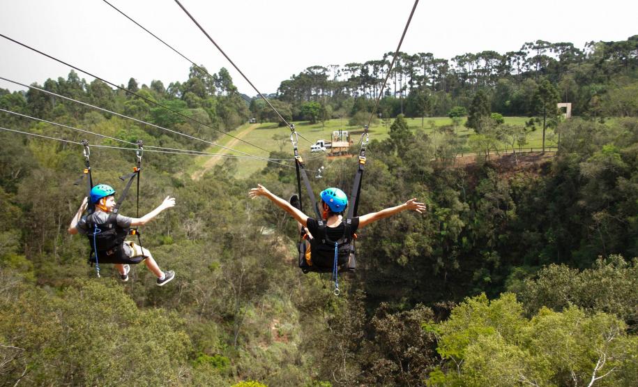 Turismo no Paraná cresce quase o triplo da média nacional entre janeiro e outubro