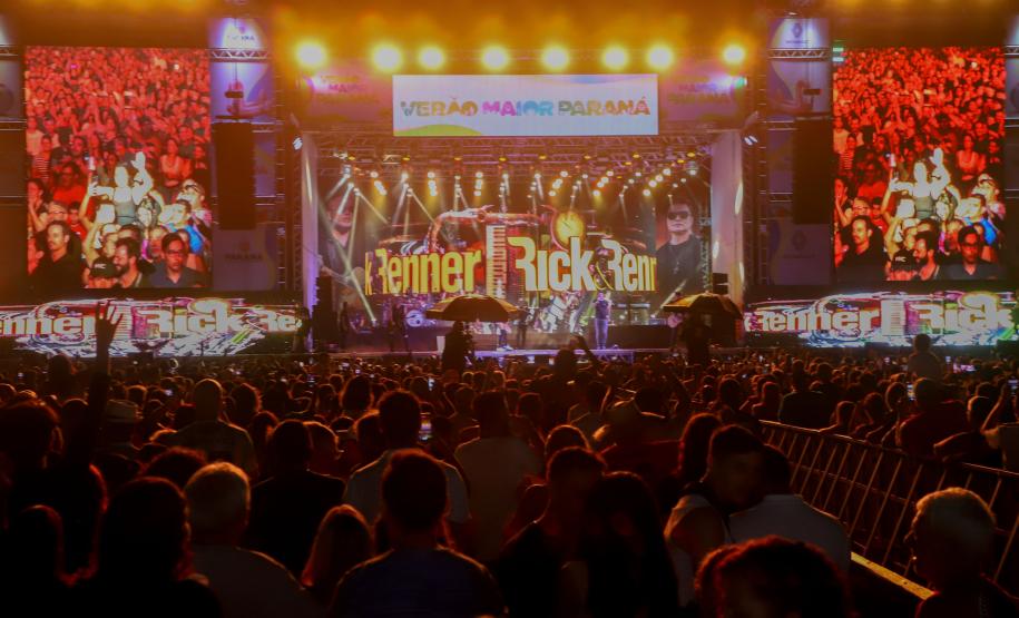 Turismo no Paraná cresce quase o triplo da média nacional entre janeiro e outubro