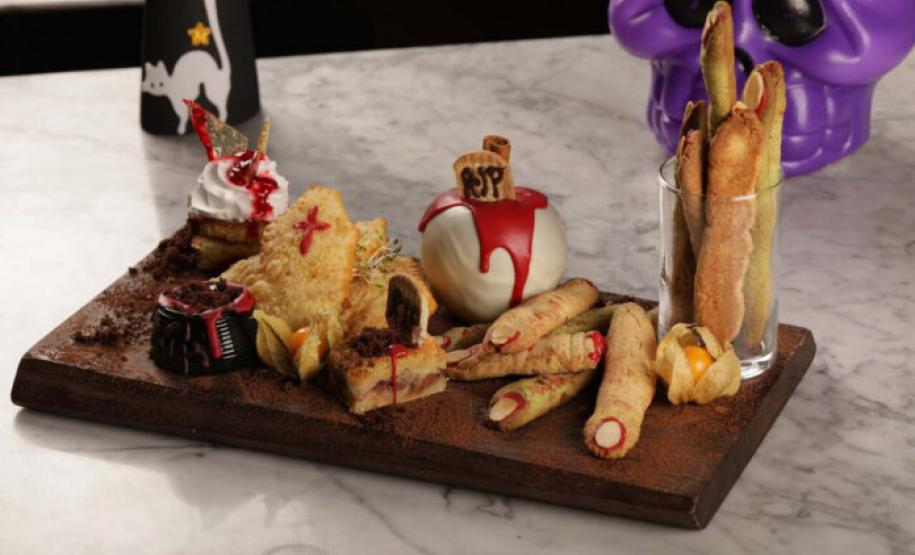 Zombie Walk ganha vida com excursões e pacotes em agências de turismo