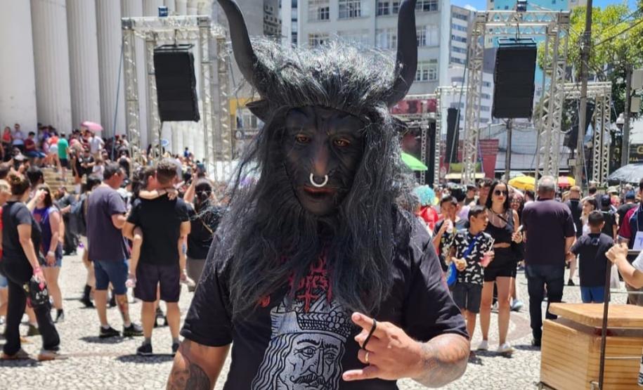 Zombie Walk ganha vida com excursões e pacotes em agências de turismo