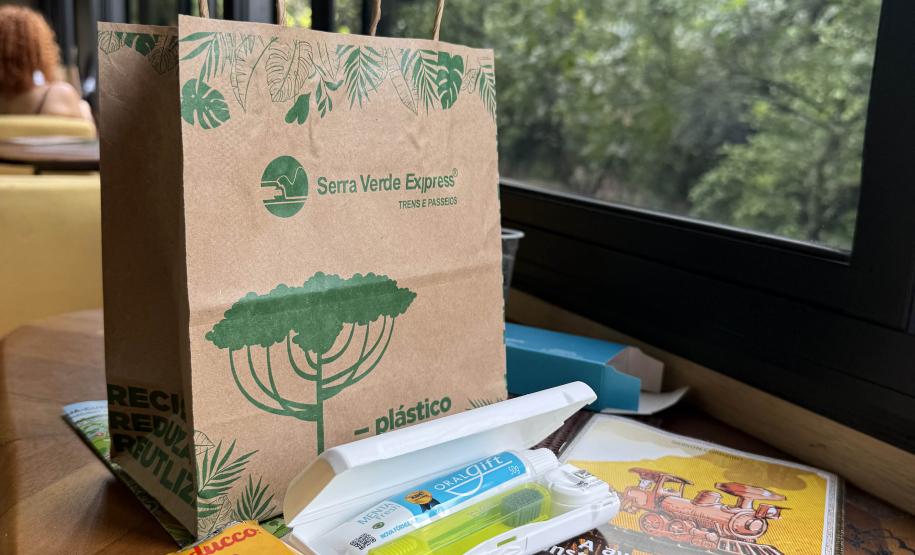 Estrada de Ferro Paranaguá-Curitiba celebra 140 anos de história, desenvolvimento e turismo