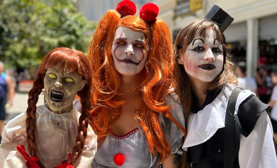 Zombie Walk ganha vida com excursões e pacotes em agências de turismo