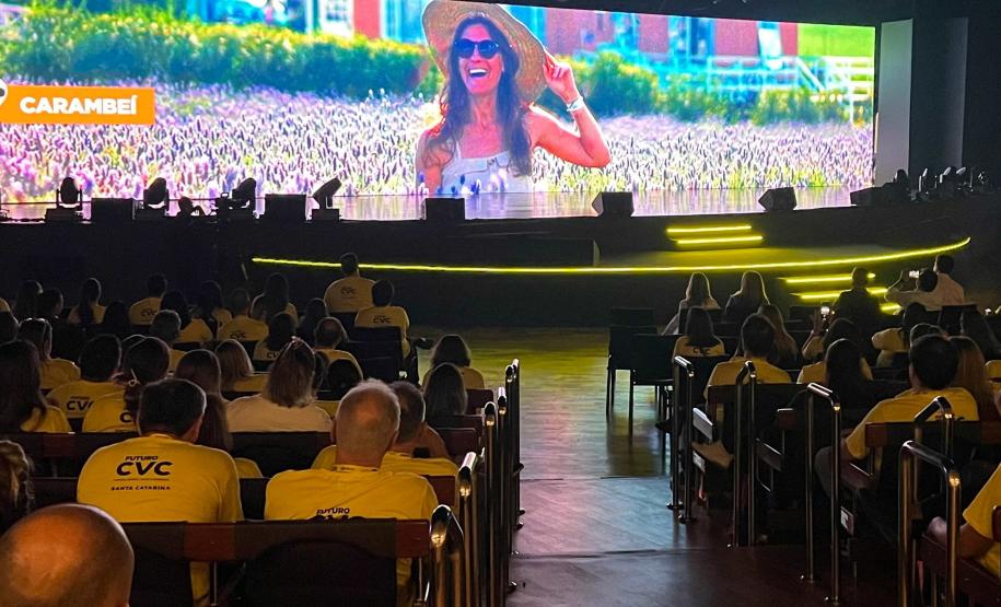 Viaje Paraná capacita 1,8 mil agentes da maior operadora de turismo do Brasil