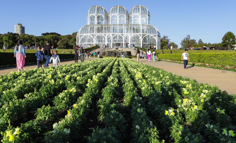 Paraná recebe mais de 206 mil turistas estrangeiros em janeiro, maior resultado desde 2018