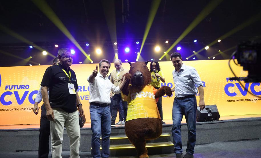 Governador apresenta avanços turísticos do Paraná em evento nacional de operadores