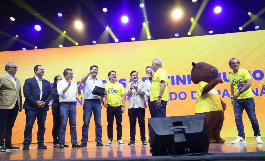 Governador apresenta avanços turísticos do Paraná em evento nacional de operadores