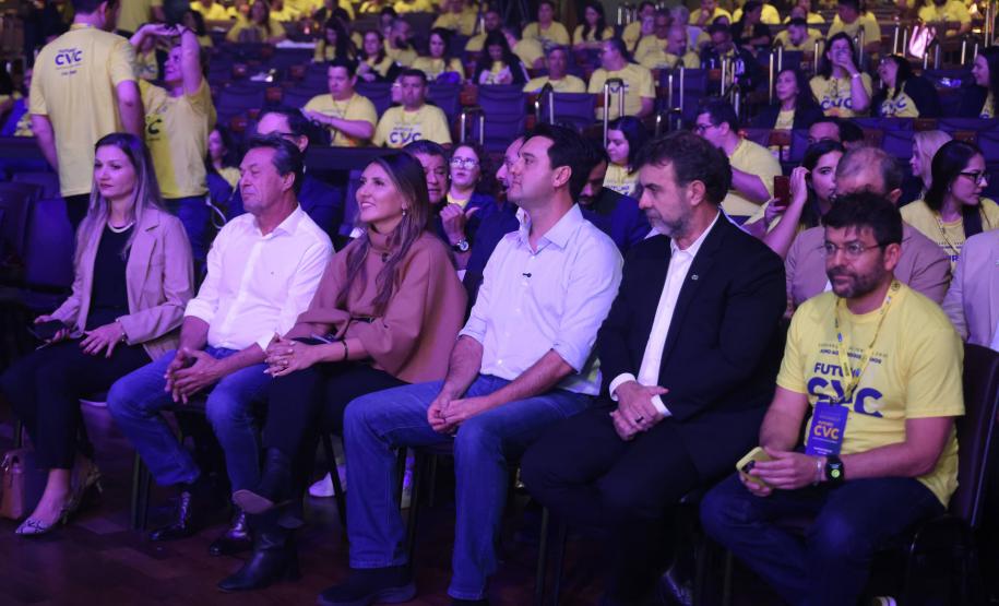 Governador apresenta avanços turísticos do Paraná em evento nacional de operadores