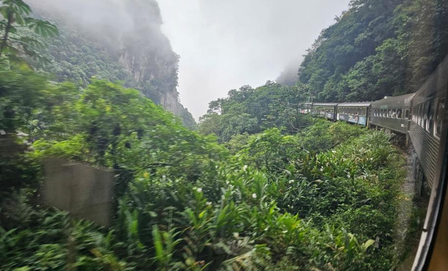Estrada de Ferro Paranaguá-Curitiba celebra 140 anos de história, desenvolvimento e turismo