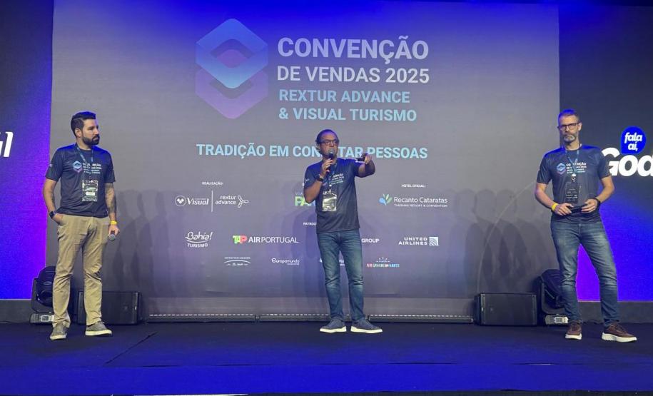 Mais 350 agentes de viagens são impactados com os potenciais do Paraná em convenção dupla