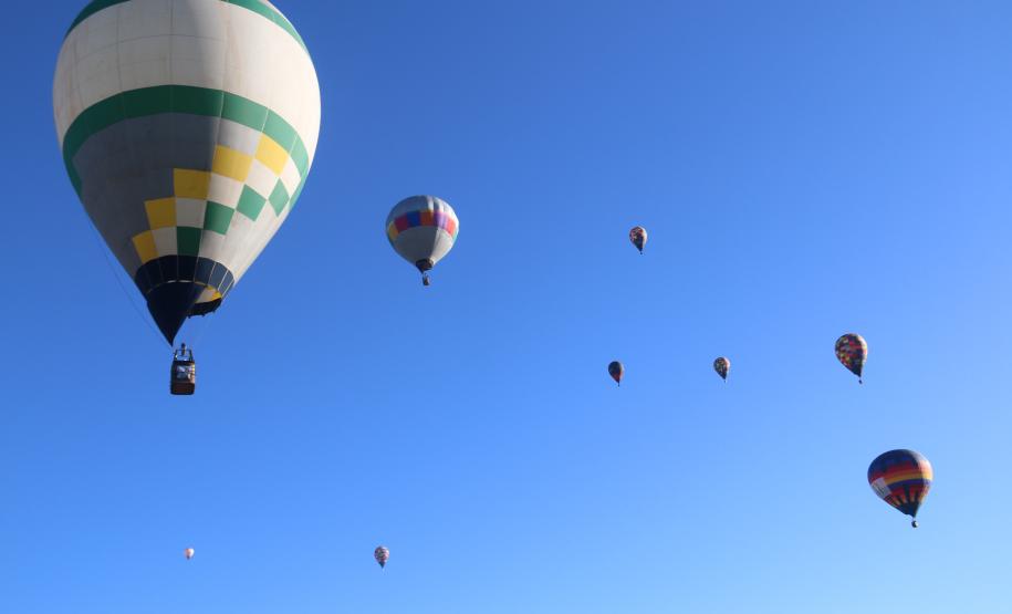 Festival de Balonismo Créditos Secretaria de Turismo de Ponta Grossa