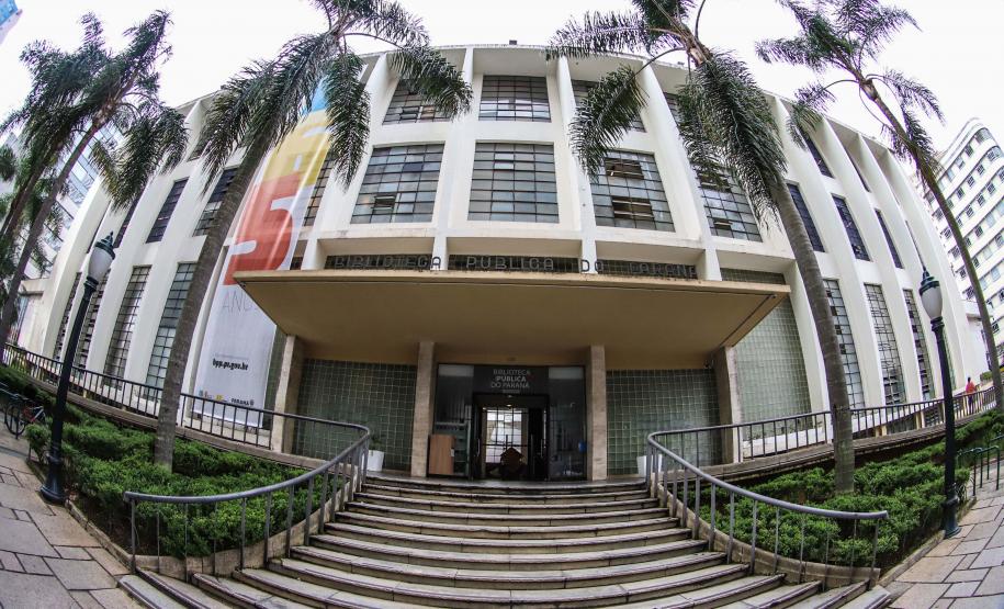 José Fernando Ogura AEN