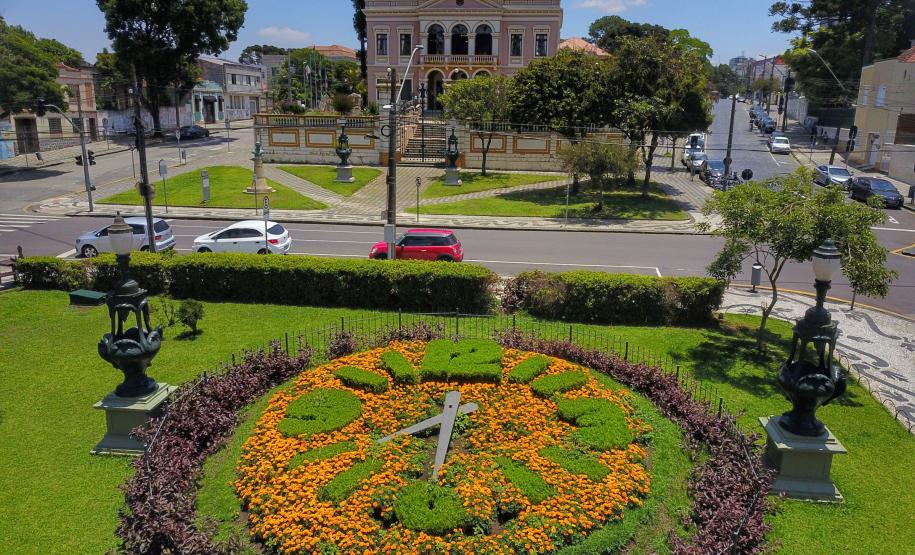 José Fernando Ogura AEN