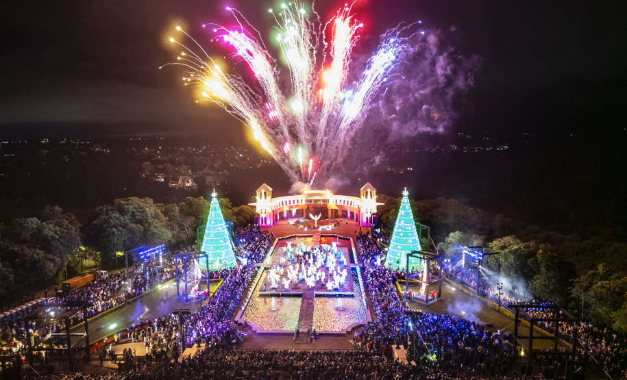 Natal de Curitiba Créditos Ricardo Marajó
